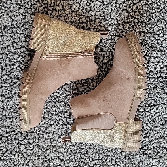 Steve Madden Girls Glitter Chelsea Boots Size 5 Big Girl - Picture 3 of 9